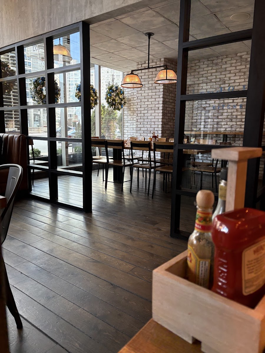 Land & Lake Kitchen-3